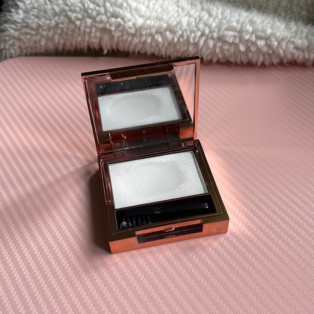 Soap Brows